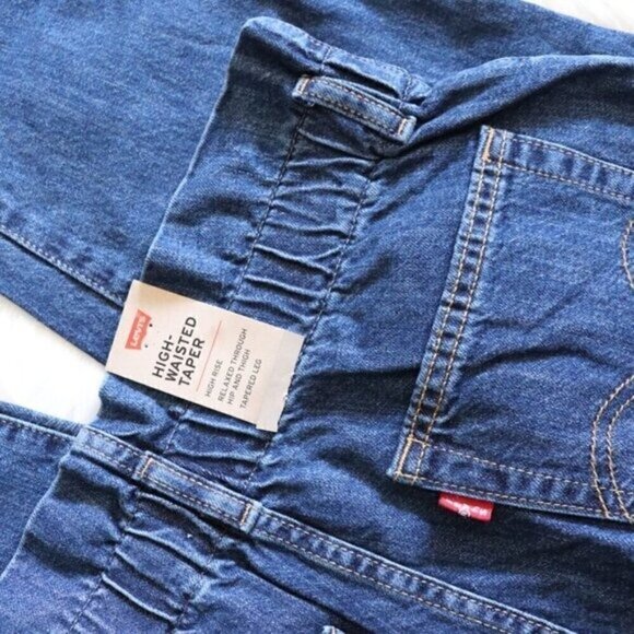 NWT Levi's Paper Bag Jeans Size 26 High Rise Straight Leg Blue Dark Wash - Picture 8 of 9